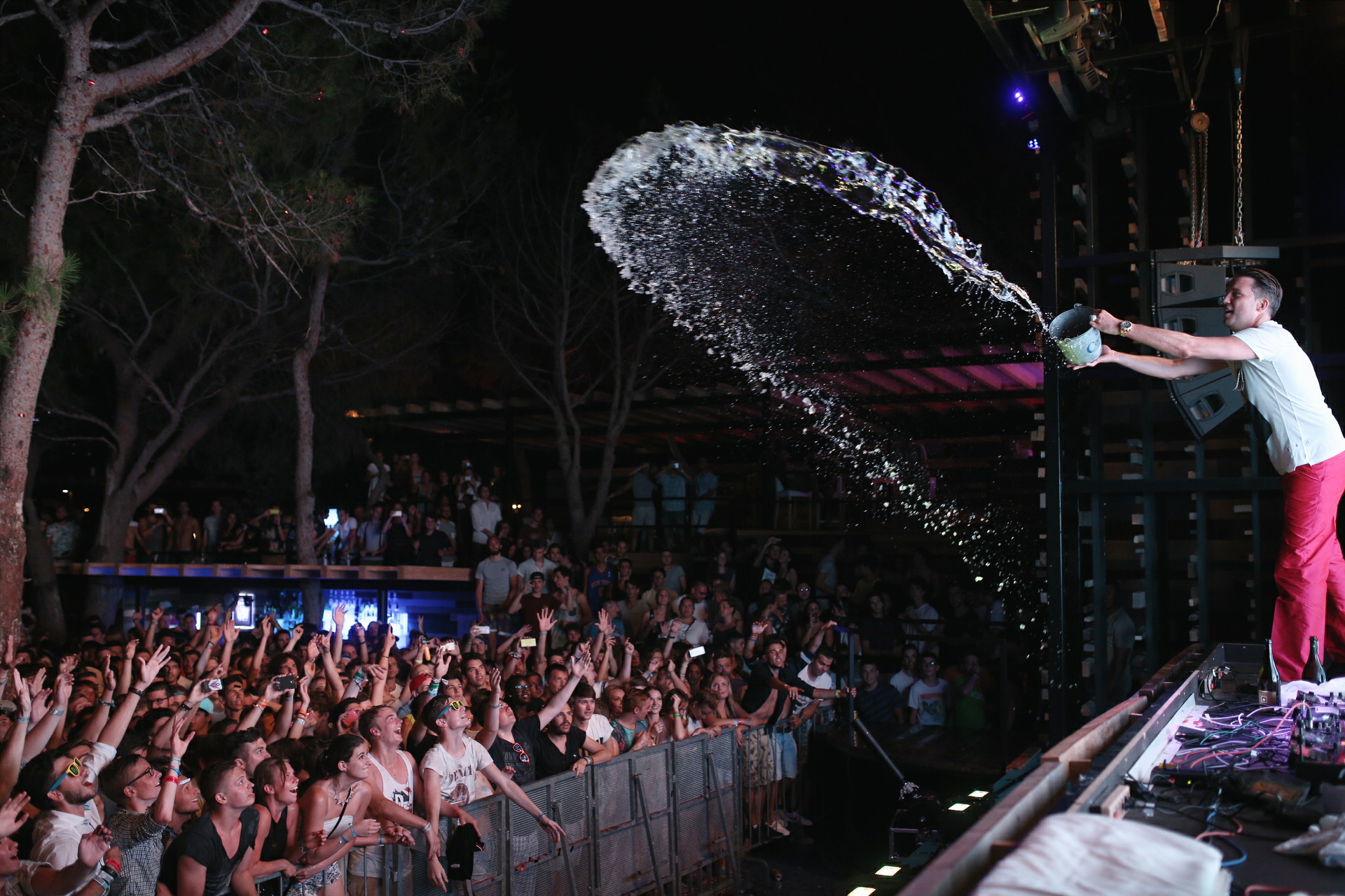 DJ Antoine zapalio Kalypso club, Foto: Bruno Zlomislić DJ Antoine zapalio Kalypso club, Foto: Bruno Zlomislić