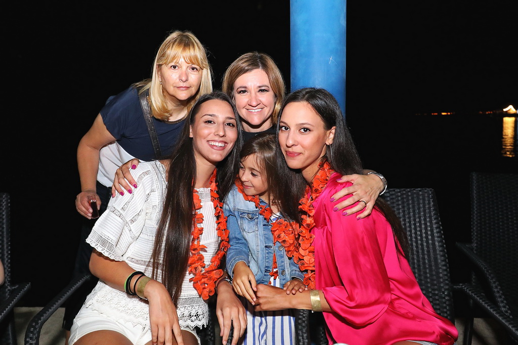 Čudesna Doris Dragović oduševila u Biogradu na Moru Čudesna Doris Dragović oduševila u Biogradu na Moru