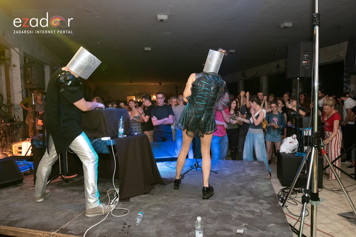 KvartArt 2018.: Art buvljak & koncert Nipplepeoplea