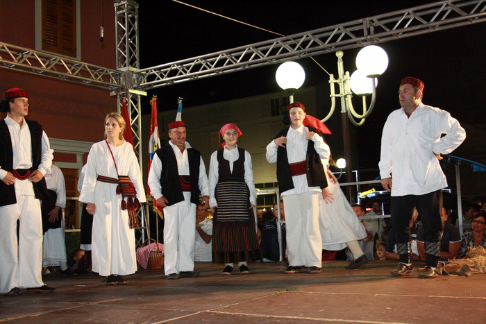 Biograd: Sjecanje na Hirosimu 6. kolovoza 2010. Biograd: Sjecanje na Hirosimu 6. kolovoza 2010.