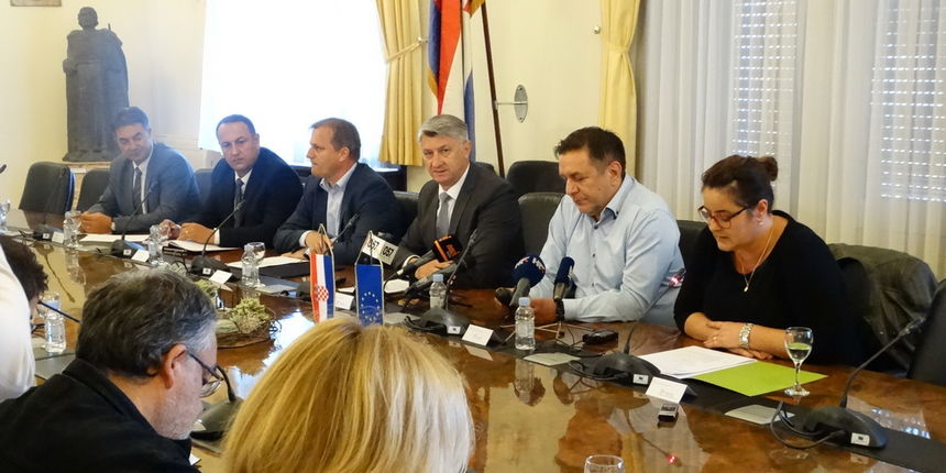 Eko d.o.o. konferencija za novinare, 19.10.2017. Eko d.o.o. konferencija za novinare, 19.10.2017.