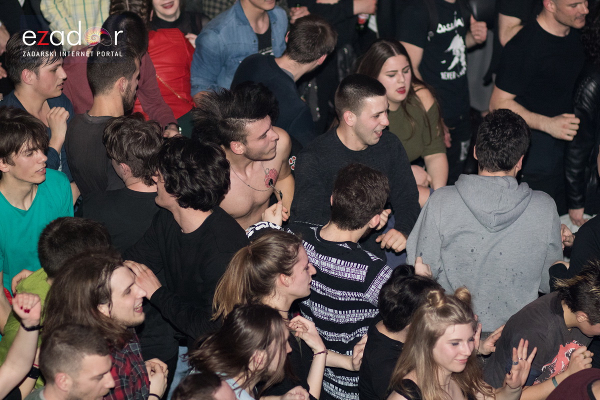 Hladno pivo @ Arsenal Zadar Hladno pivo @ Arsenal Zadar