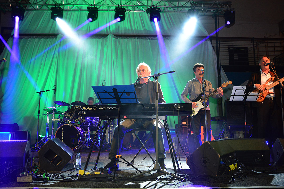 Oliver Dragojević & Dupini oduševili Zadrane ; foto Iva Perinčić