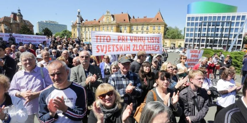 Esih, Markić i Hasanbegović zajedno s građanima protiv Trga maršala Tita Esih, Markić i Hasanbegović zajedno s građanima protiv Trga maršala Tita