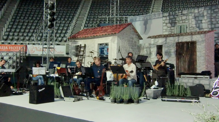 Festival zabavne glazeb Zadar 2010: Tonska proba 12. studenog Festival zabavne glazeb Zadar 2010: Tonska proba 12. studenog