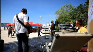 Subotnji šušur na Poluotoku 9. svibnja 2015. Foto: Roberto Lerga Subotnji šušur na Poluotoku 9. svibnja 2015. Foto: Roberto Lerga