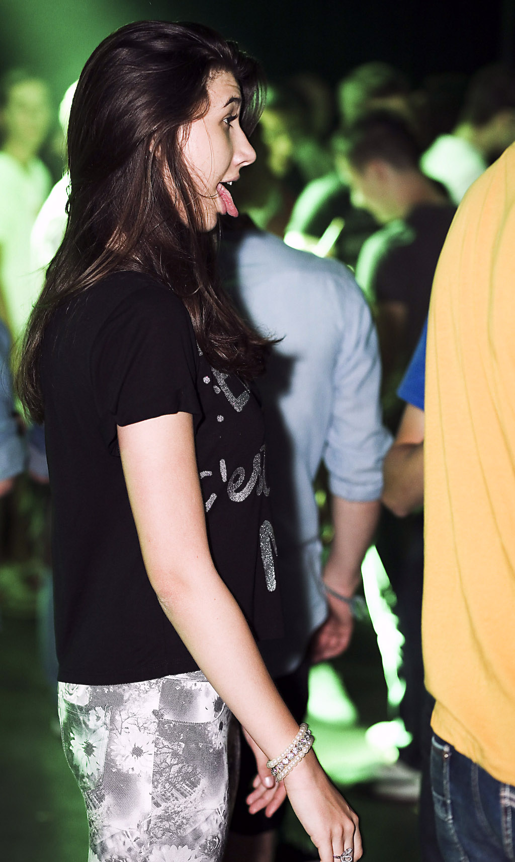 Subota u zagrebačkom Aquariusu protekla je u zagrijavanju za Moonsplash festival koji će se u zrćanskom Aquariusu održati od 11. do 13. kolovoza. Na Moonsplashu će nastupiti planetarne zvijezde elektroničke glazbe: Benny Benassi, Merk & Kremont, Dimitri V Subota u zagrebačkom Aquariusu protekla je u zagrijavanju za Moonsplash festival koji će se u zrćanskom Aquariusu održati od 11. do 13. kolovoza. Na Moonsplashu će nastupiti planetarne zvijezde elektroničke glazbe: Benny Benassi, Merk & Kremont, Dimitri V