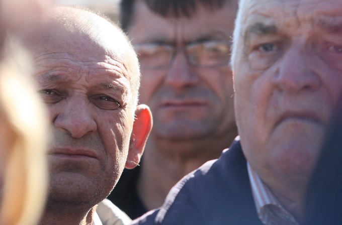 Zadar, 280213.
Poluotok, Liburnska obala. Prosvjedni skup oko 80 bivsih zaposlenika Croatia Zadar Line-a. To je do sada najmasovniji prosvjedni skup bivsih zaposlenika i ujedno najdulji stecaj u Hrvatskoj.
Foto: Jure Miskovic / CROPIX Zadar, 280213.
Poluotok, Liburnska obala. Prosvjedni skup oko 80 bivsih zaposlenika Croatia Zadar Line-a. To je do sada najmasovniji prosvjedni skup bivsih zaposlenika i ujedno najdulji stecaj u Hrvatskoj.
Foto: Jure Miskovic / CROPIX