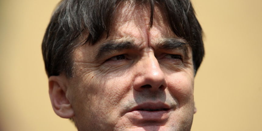 Zadar, 250512.
Potpredsjednik Vlade i ministar regionalnog razvoja Branko Grcic i povjerenik Europske komisije za regionalnu politiku Johaness Hahn obilaze Centar za prehrambenu tehnologiju i predstavljaju nove natjecaje iz EU fondova. 
Na slici: ministar