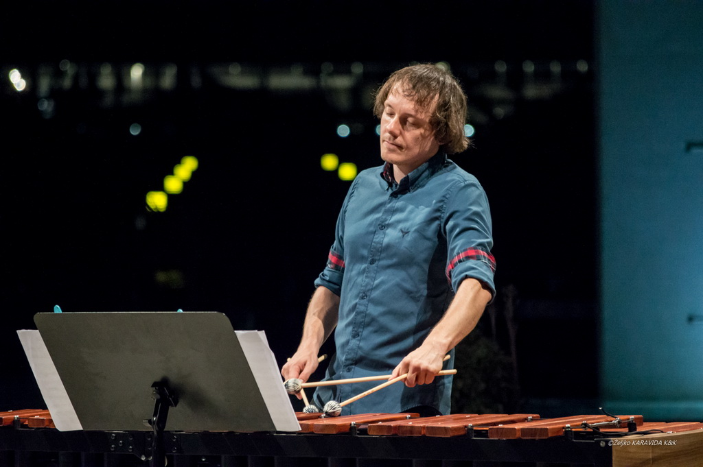 57. Glazbene večeri u Sv. Donatu: Marimba i violina u Marini Dalmacija