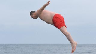 Novogodišnje kupanje na Morskim orguljama Novogodišnje kupanje na Morskim orguljama