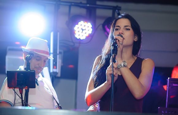 Toto i kraljice u Posh Pubu – foto Ivan Toman Toto i kraljice u Posh Pubu – foto Ivan Toman