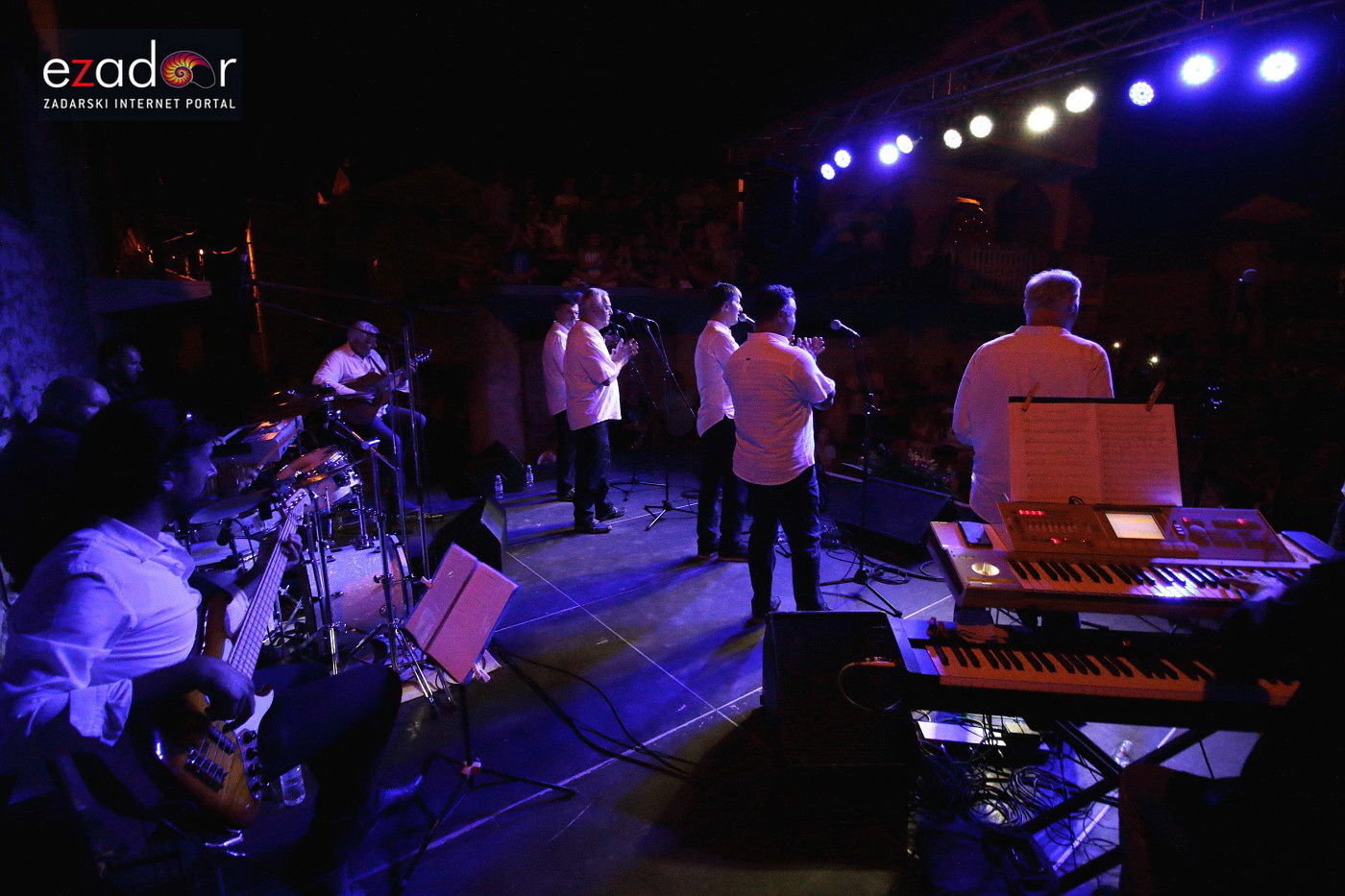 Bibinje: Koncert Tomislava Bralića i klape Intrade na Trgu Sri sela