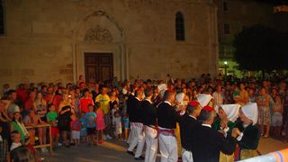 Paški ljetni karneval
