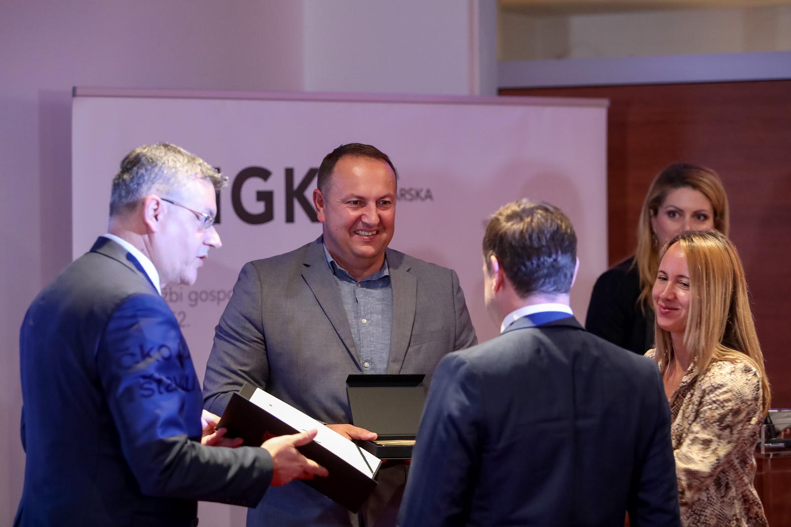 Dodijeljene plakete “Zlatna kuna” najuspješnijim tvrtkama u županiji