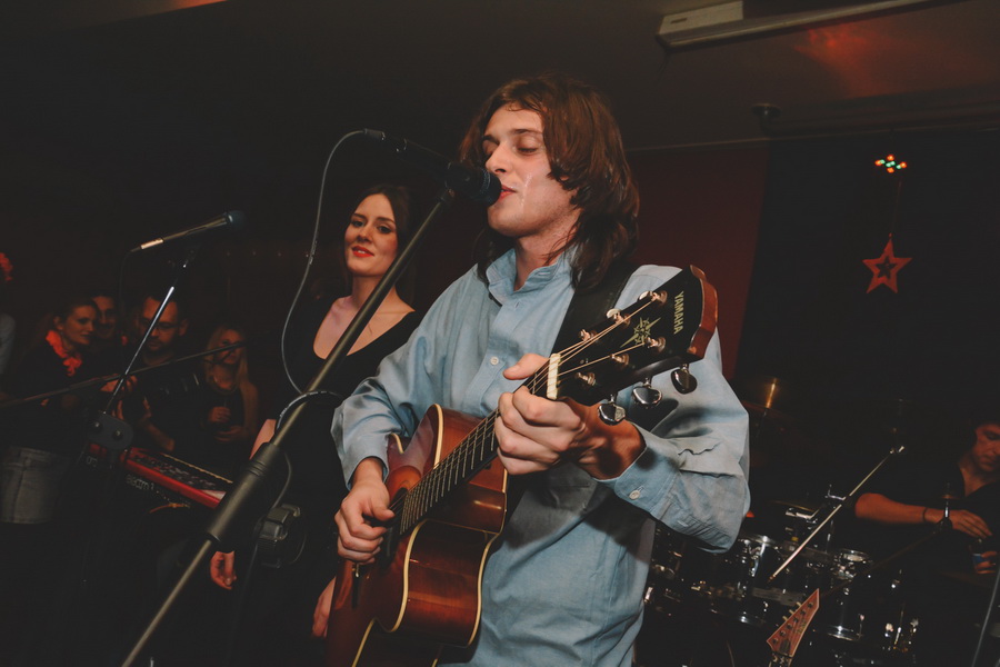 Silente @ Qbar, foto: Iva Perinčić Silente @ Qbar, foto: Iva Perinčić