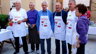 Kulinarsko natjecanje pod nazivom Kuvamo sipu za ekipu u Domu Sv. Frane Kulinarsko natjecanje pod nazivom Kuvamo sipu za ekipu u Domu Sv. Frane