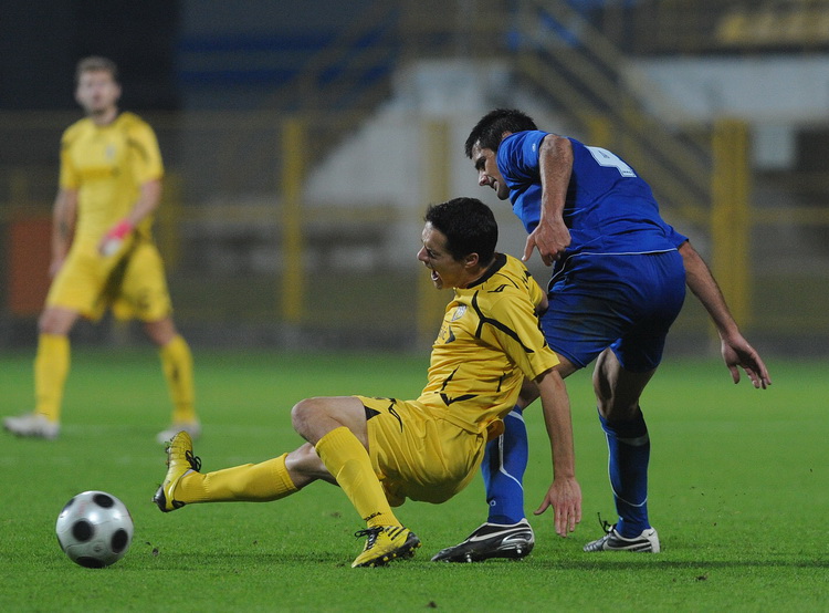 Zapresic, 151010.
Stadion NK Inter, 1. HNL, 11. kolo, seniori, susret NK Inter i NK Zadar.
Na slici: Antun Palic 8, Sime Gregov 4.
Foto: Damir Krajac / CROPIX Zapresic, 151010.
Stadion NK Inter, 1. HNL, 11. kolo, seniori, susret NK Inter i NK Zadar.
Na slici: Antun Palic 8, Sime Gregov 4.
Foto: Damir Krajac / CROPIX