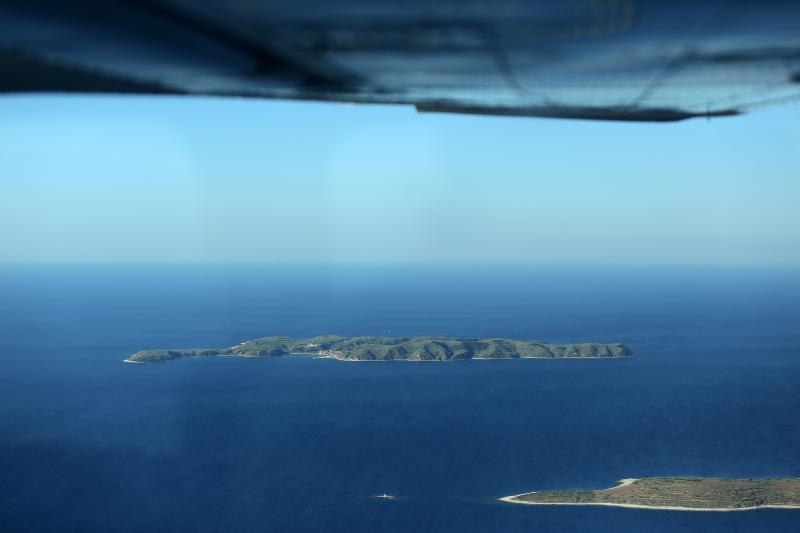 01.08.2013., Zadar – Fotografije panoramskog leta od Zadra do Medulina. Photo: Filip Brala/PIXSELL Autor  Filip Brala/PIXSELL KLJUČNE RIJEČI  let, panorama, grad Zadar, zracni snimak, Jadran, arhipelag, more, avion