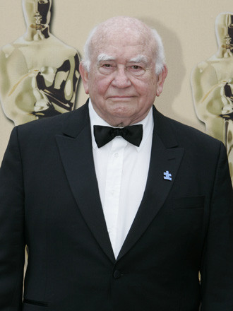 82. Red Carpet Oscara (oscar.go.com)