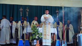 Proslava blagdana Velike Gospe: središnja večernja misa i procesija ulicama Belafuže Proslava blagdana Velike Gospe: središnja večernja misa i procesija ulicama Belafuže