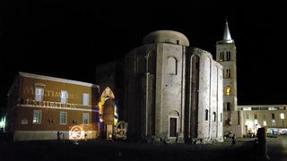 Zalazak sunca i Craft Beer Festival na zadarskoj rivi. Foto: Mladen Malik Zalazak sunca i Craft Beer Festival na zadarskoj rivi. Foto: Mladen Malik