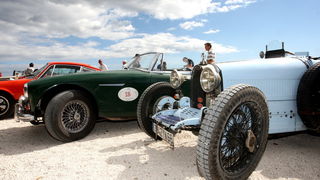 Zadar, 050612.
Oldtimer Rally “2Fast4You” na relaciji Ancona – Makarska – Dubrovnik – Zadar – Split odrzava se od 1. – 7. lipnja 2012. godine u organizaciji talijanske agencije “Solo Croazia” . Danas su sudionici rallya svoje limene ljubimce u posljepodne