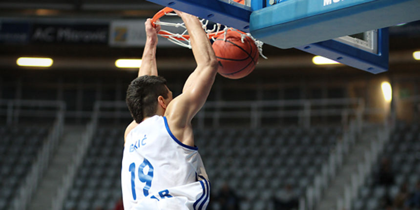 KK Zadar – KK Szolnoki Olaj (foto:Saša Čuka) KK Zadar – KK Szolnoki Olaj (foto:Saša Čuka)
