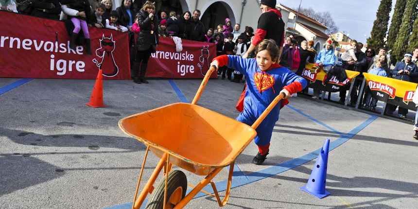 Karnevalske igre u sklopu Virskih maškara