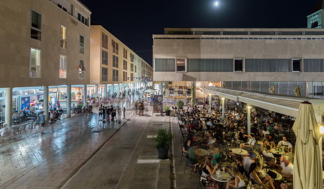 Violinist Martin Draušnik i gitarist Krešimir Bedek u Sv. Donatu izveli program “Paganini i gitara”