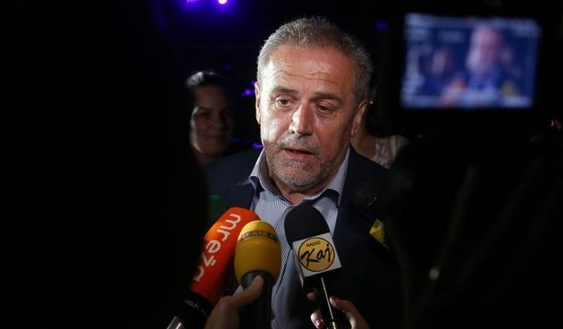 Zagrebacki gradonacelnik Milan Bandic svecano je otvorio zagrebacke fontane. U glazbenom dijelu programa nastupili su Prljavo kazaliste, Ivana Kindl, te orkestar i solisti Kazalista Komedija pod ravnanjem Kresimira Batinica: Renata Sabljak, Sandra Bagaric