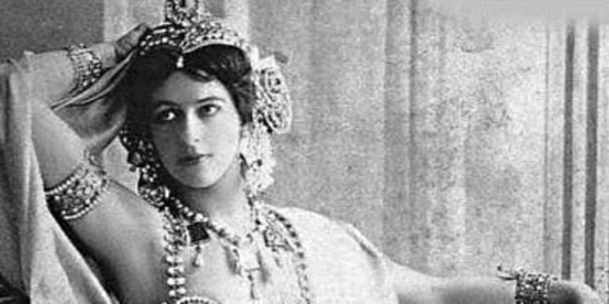 Mata Hari Mata Hari