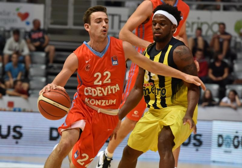 ZDBT 2016: KK Cedevita – Fenerbahce 77-88. Photo: Hrvoje Jelavić/PIXSELL ZDBT 2016: KK Cedevita – Fenerbahce 77-88. Photo: Hrvoje Jelavić/PIXSELL
