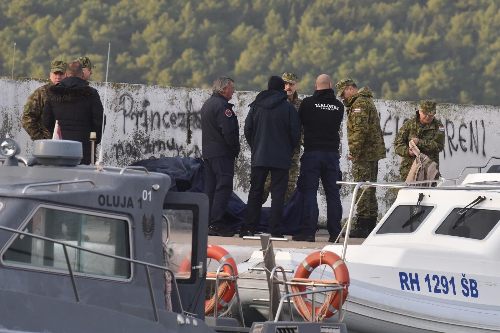 Pronađeno tijelo nestalog pilota i olupina helikoptera