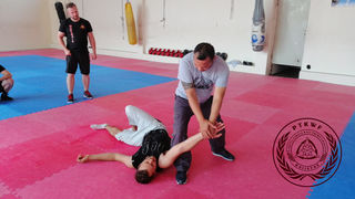 Međunarodni kamp filipinskih borilačkih vještina ”Pekiti-Tirsia Kali” Međunarodni kamp filipinskih borilačkih vještina ”Pekiti-Tirsia Kali”