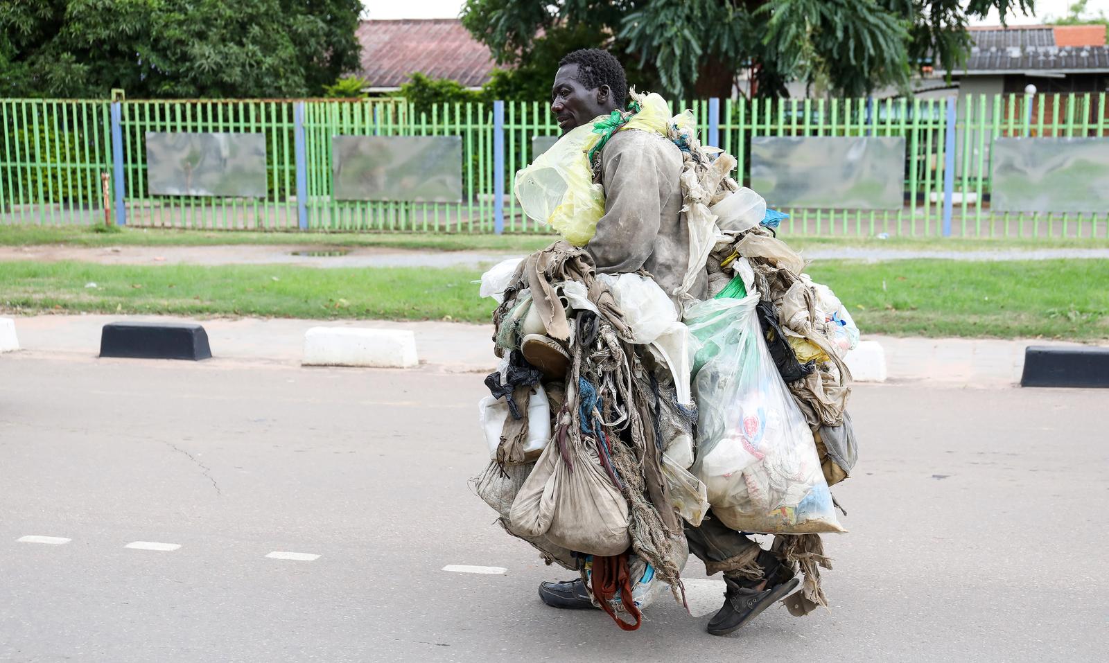 Zambija: Gradska svakodnevica u Ndoli Zambija: Gradska svakodnevica u Ndoli