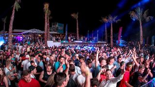 Spring break Island najavio sezonu kluba Papaya Spring break Island najavio sezonu kluba Papaya