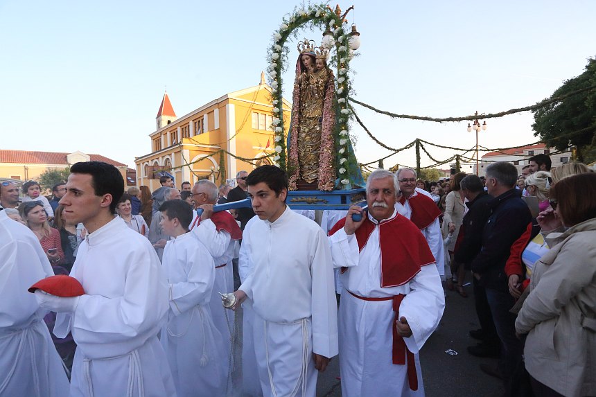 Svečanost proslave blagdana Gospe Loretske, foto-L. Banić Svečanost proslave blagdana Gospe Loretske, foto-L. Banić