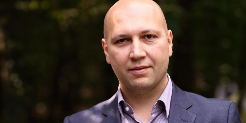 15.09.2013., Zagreb – Ispred Paviljona jeke u parku Maksimir odrzana je proslava Medjunarodnog dana zastite ozonskog sloja. Mihael Zmajlovic. Photo: Davor Puklavec/PIXSELL 15.09.2013., Zagreb – Ispred Paviljona jeke u parku Maksimir odrzana je proslava Medjunarodnog dana zastite ozonskog sloja. Mihael Zmajlovic. Photo: Davor Puklavec/PIXSELL