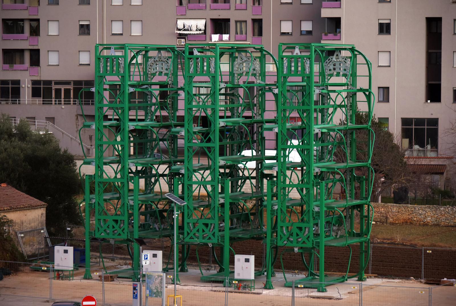 Pula uskoro dobiva tri rotirajuće garaže