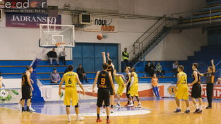 HT Premijer liga, 3. kolo: KK Jazine Arbanasi – GKK Šibenik 36-72 HT Premijer liga, 3. kolo: KK Jazine Arbanasi – GKK Šibenik 36-72