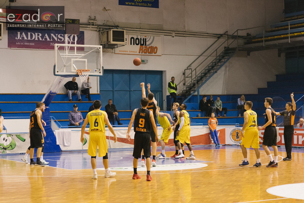 HT Premijer liga, 3. kolo: KK Jazine Arbanasi – GKK Šibenik 36-72 HT Premijer liga, 3. kolo: KK Jazine Arbanasi – GKK Šibenik 36-72