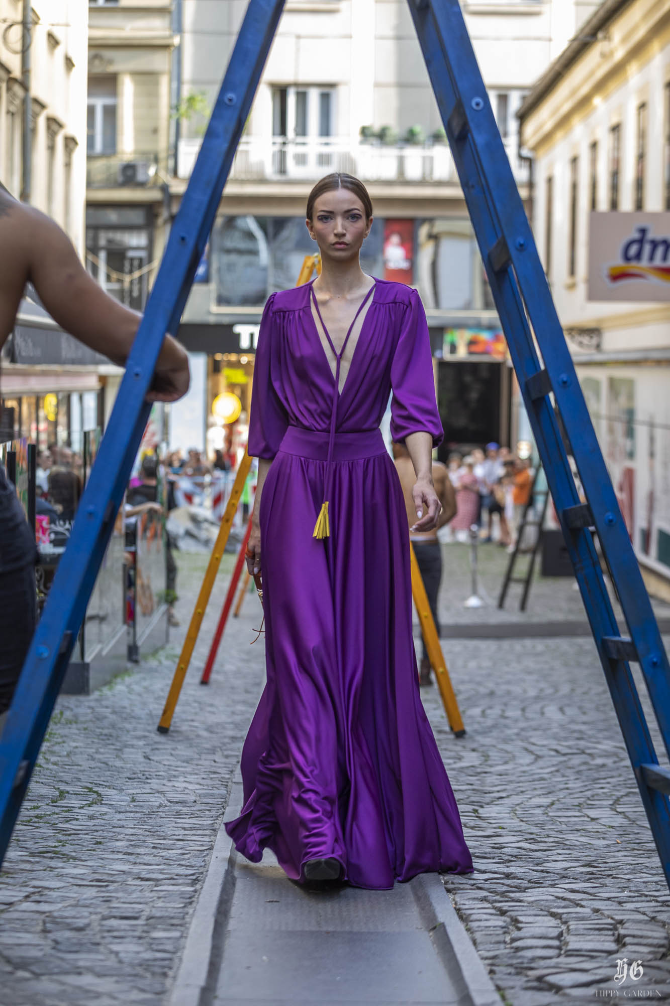 Ulična modna revija #INSPIREDBYART by Hippy Garden Ulična modna revija #INSPIREDBYART by Hippy Garden