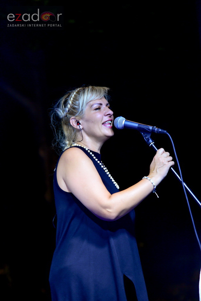 Severina Live @ Lounge & bar Ledana Severina Live @ Lounge & bar Ledana