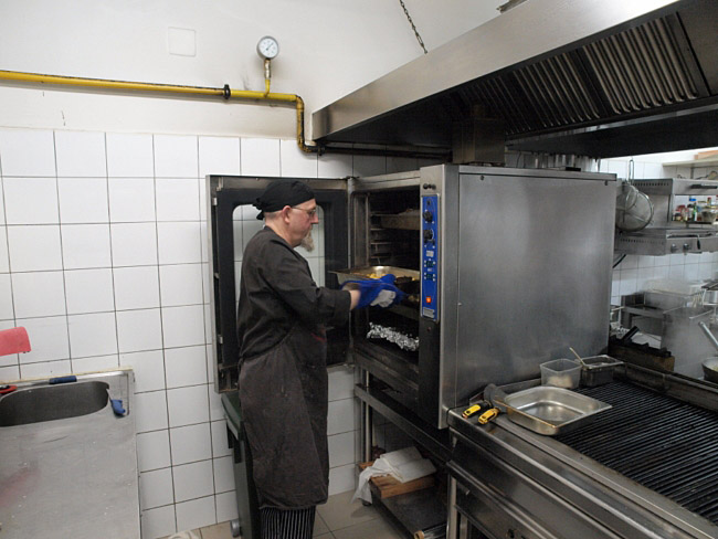 Dan pastrve u Restoranu Kornat 7. prosinca 2011., Foto: Vedran Penga