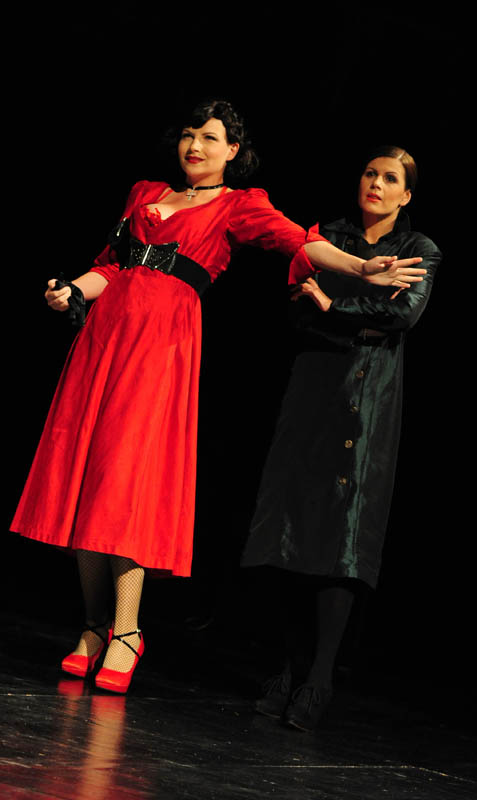 17. kazališno ljeto: “Velike diktatorice” u HNK Zadar, foto: N. Marčev