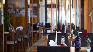 Restoran Bruschetta: Dani dimljenih i mariniranih Cromarisovih proizvoda (3) Restoran Bruschetta: Dani dimljenih i mariniranih Cromarisovih proizvoda (3)