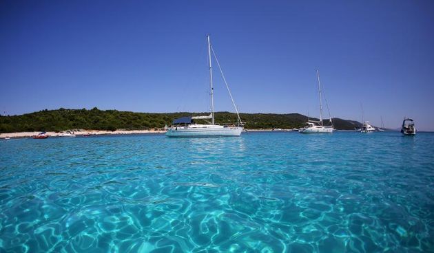 25.07.2013., Dugi otok – Dugi otok pripada zadarskoj otocnoj skupini sjevernodalmatinskih otoka. Na otoku se nalazi jedanaest naselja, a svojim prekrasnim uvalama i plazama privlaci velik broj turista. Photo: Filip Brala/PIXSELL Autor  Filip Brala/PIXSE