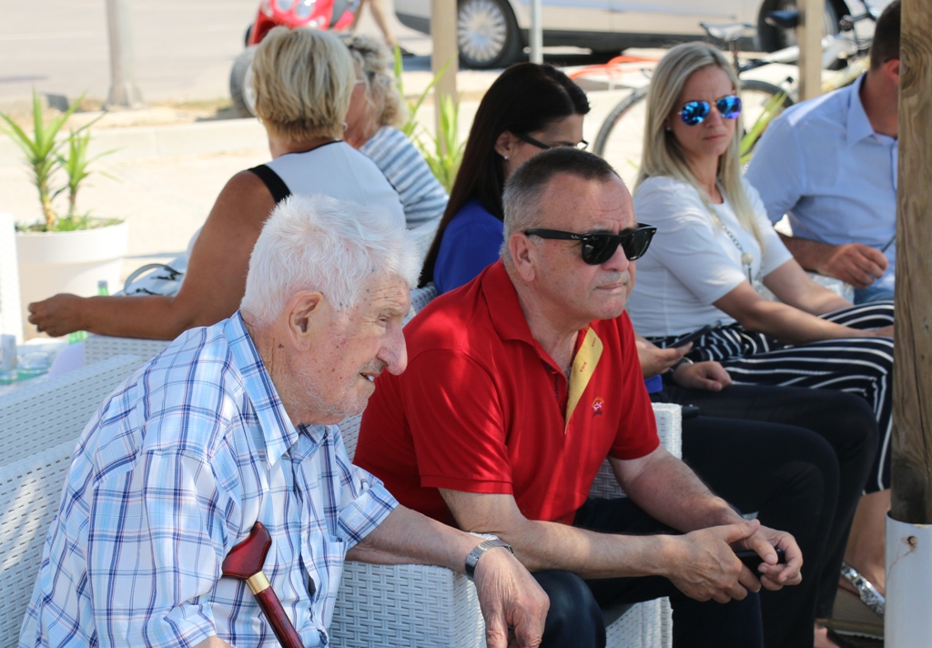 Vir: Primopredaja novog voznog parka komunalne tvrtke Čisti otok Vir: Primopredaja novog voznog parka komunalne tvrtke Čisti otok