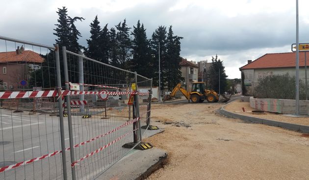 Radovi na križanju ulica Benka Benkovića, Put Bokanjca i Put Nina